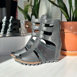 Sorel Gladiator Wedge Sandal (Never Worn)